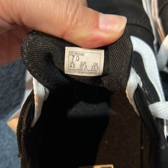 Vans shoes - Picture 8 of 8